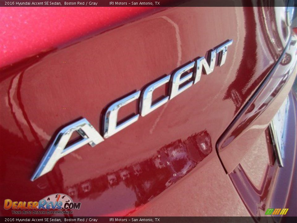 2016 Hyundai Accent SE Sedan Boston Red / Gray Photo #5
