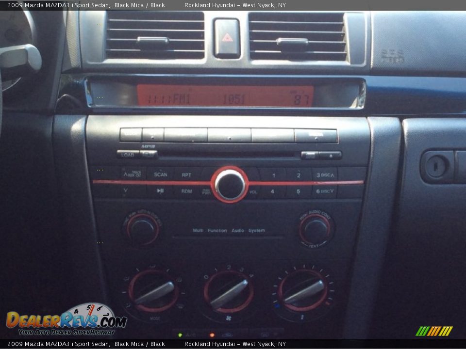 2009 Mazda MAZDA3 i Sport Sedan Black Mica / Black Photo #15