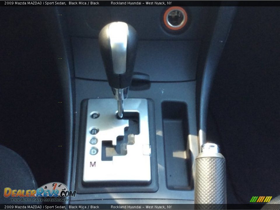 2009 Mazda MAZDA3 i Sport Sedan Black Mica / Black Photo #16