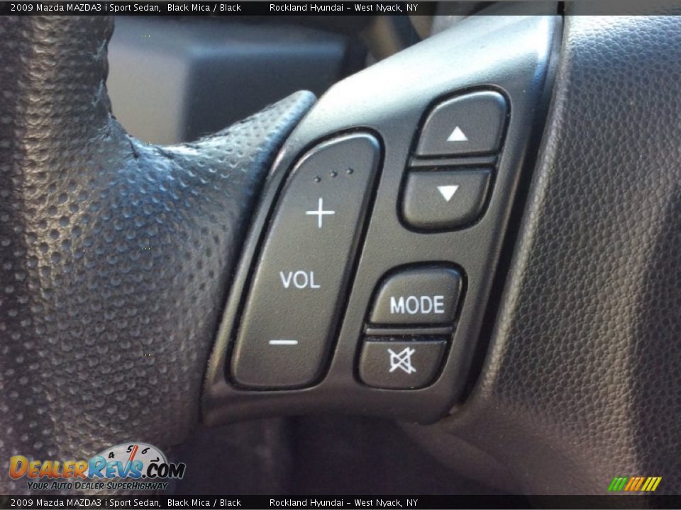 2009 Mazda MAZDA3 i Sport Sedan Black Mica / Black Photo #18