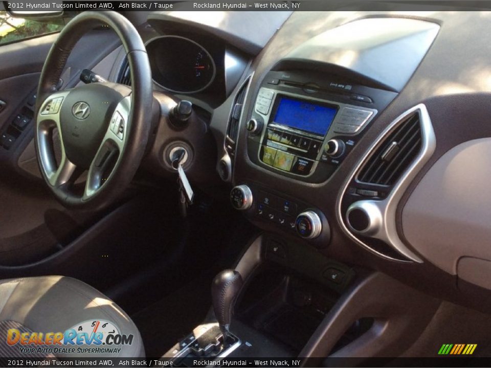 2012 Hyundai Tucson Limited AWD Ash Black / Taupe Photo #26