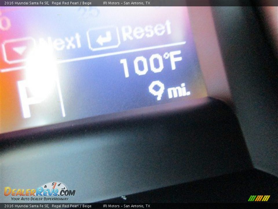 2016 Hyundai Santa Fe SE Regal Red Pearl / Beige Photo #20