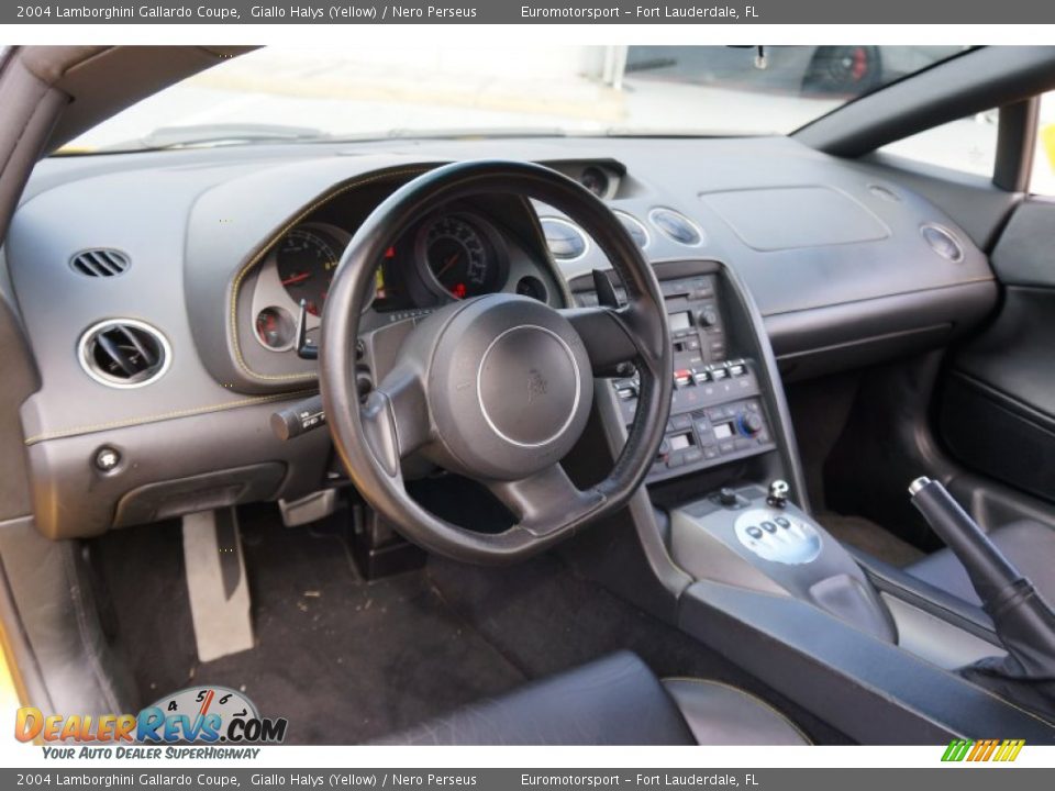 Dashboard of 2004 Lamborghini Gallardo Coupe Photo #10