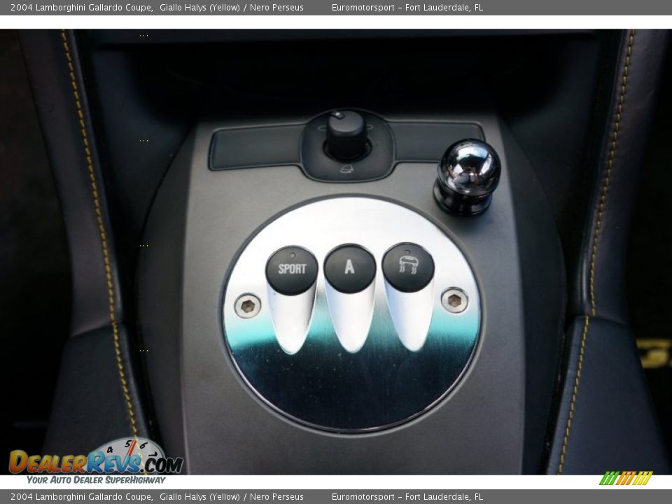 2004 Lamborghini Gallardo Coupe Giallo Halys (Yellow) / Nero Perseus Photo #59