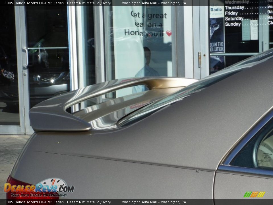 2005 Honda Accord EX-L V6 Sedan Desert Mist Metallic / Ivory Photo #3