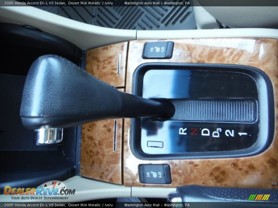 2005 Honda Accord EX-L V6 Sedan Desert Mist Metallic / Ivory Photo #16