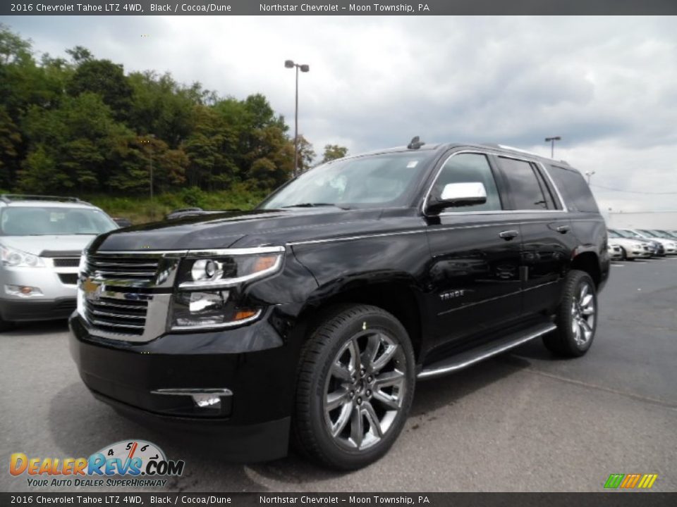 Front 3/4 View of 2016 Chevrolet Tahoe LTZ 4WD Photo #1