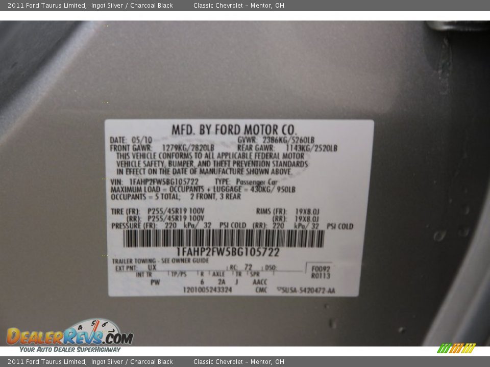 2011 Ford Taurus Limited Ingot Silver / Charcoal Black Photo #17