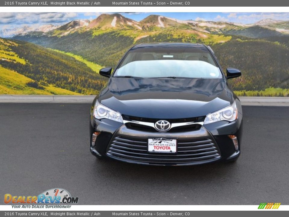 2016 Toyota Camry XLE Midnight Black Metallic / Ash Photo #2