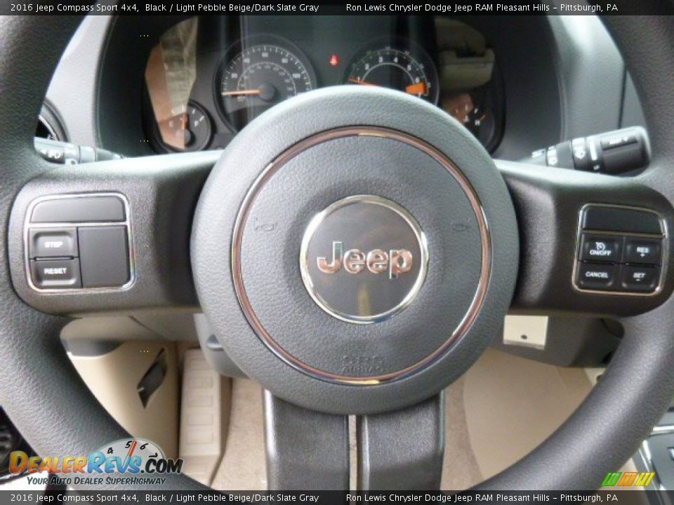 2016 Jeep Compass Sport 4x4 Steering Wheel Photo #16