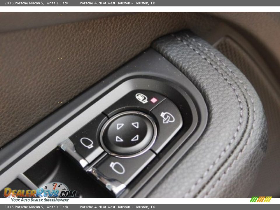 2016 Porsche Macan S White / Black Photo #12