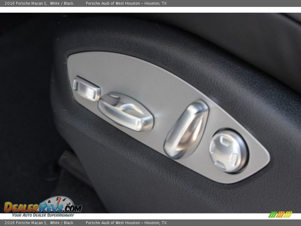 2016 Porsche Macan S White / Black Photo #13