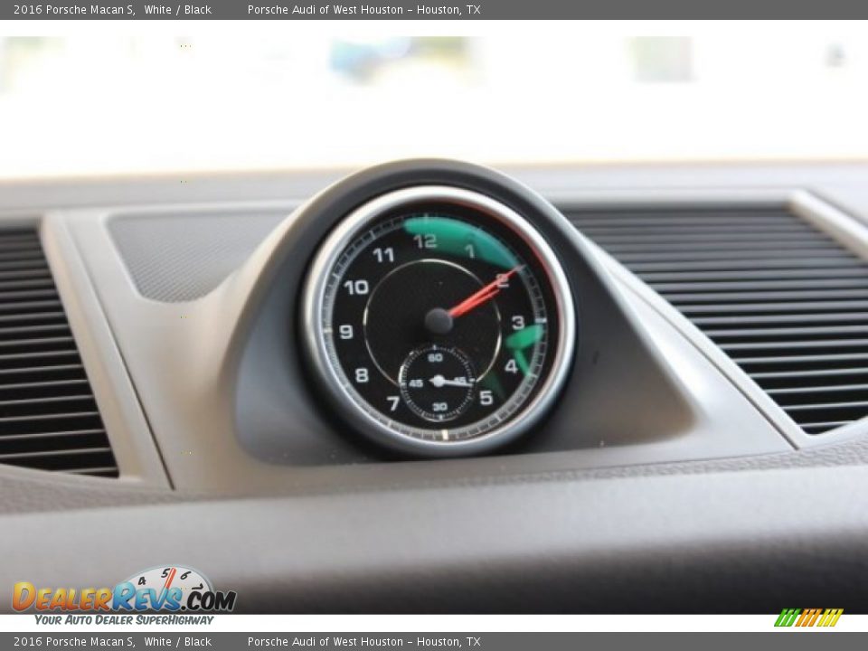 2016 Porsche Macan S White / Black Photo #18
