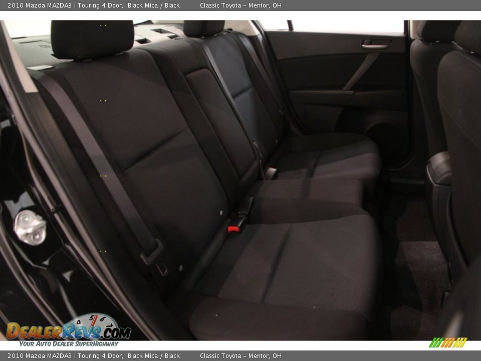 2010 Mazda MAZDA3 i Touring 4 Door Black Mica / Black Photo #16