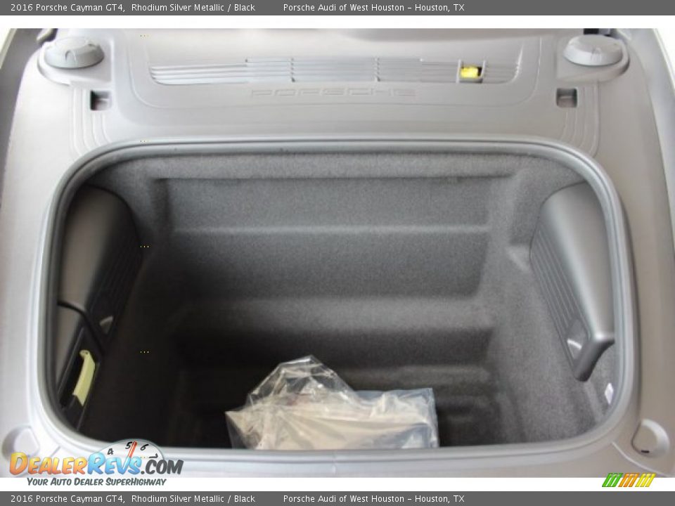 2016 Porsche Cayman GT4 Trunk Photo #28