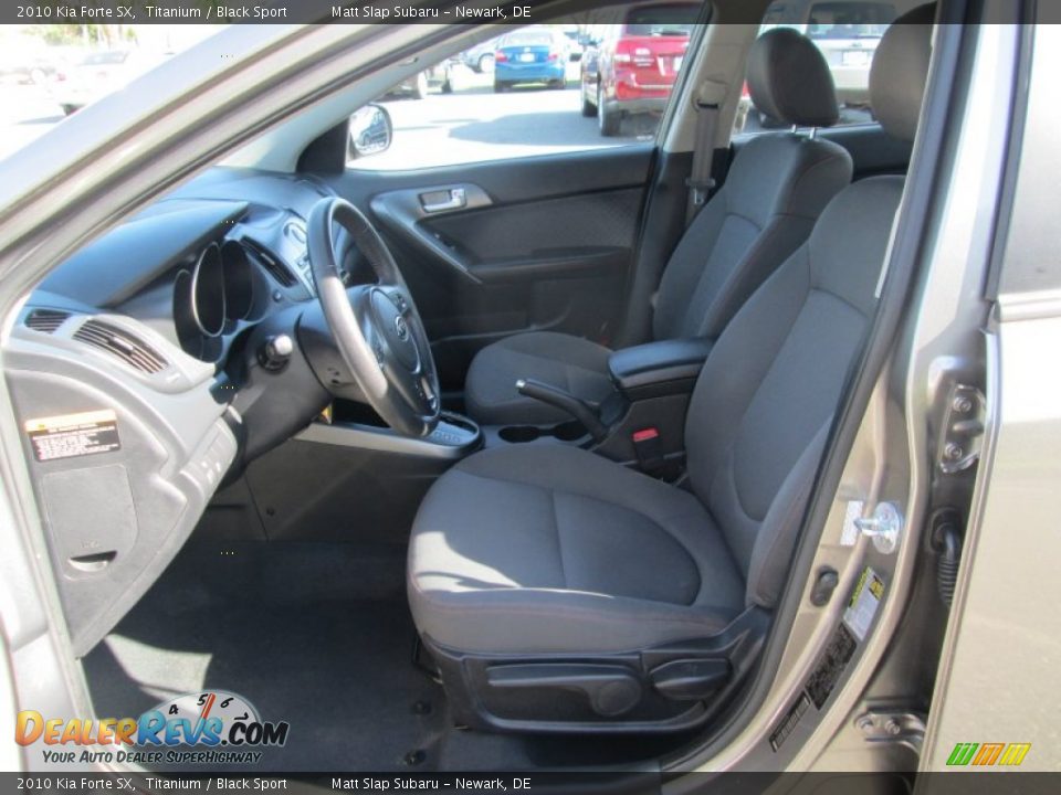 2010 Kia Forte SX Titanium / Black Sport Photo #11