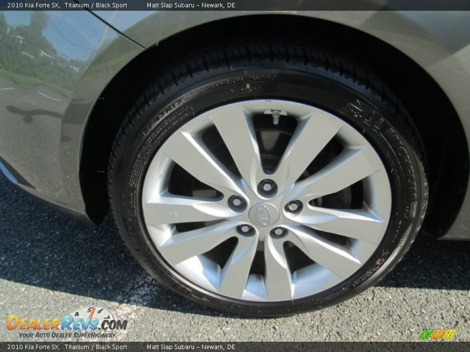 2010 Kia Forte SX Titanium / Black Sport Photo #21