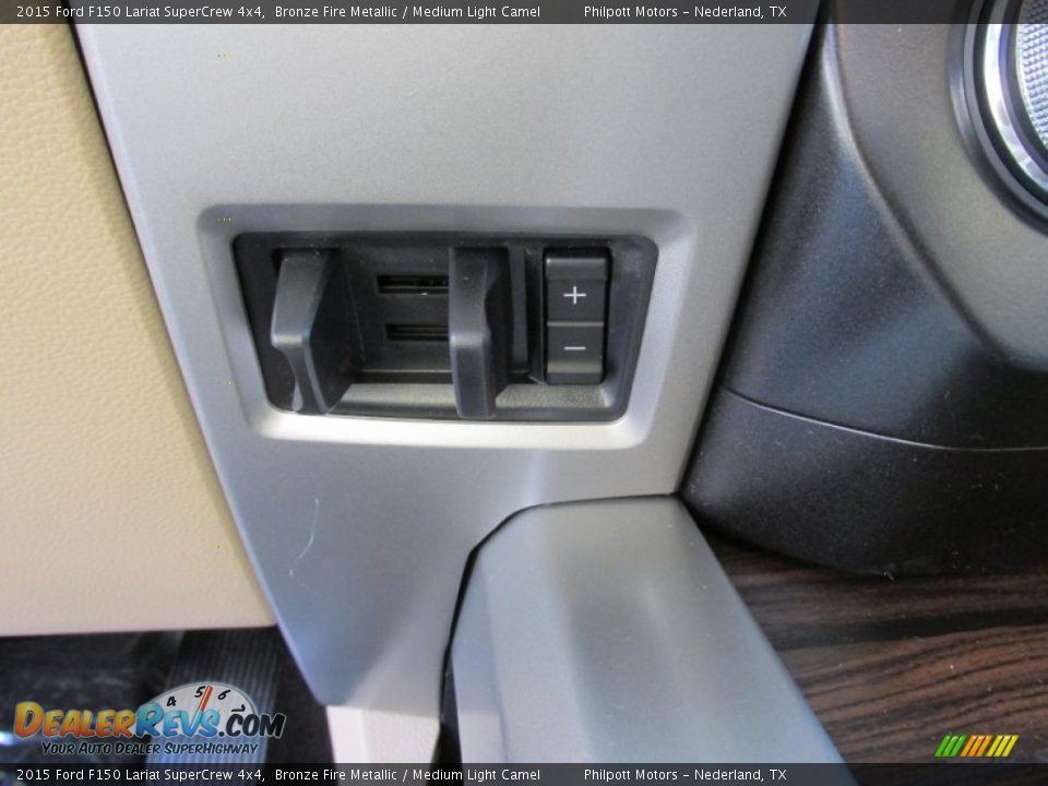2015 Ford F150 Lariat SuperCrew 4x4 Bronze Fire Metallic / Medium Light Camel Photo #31