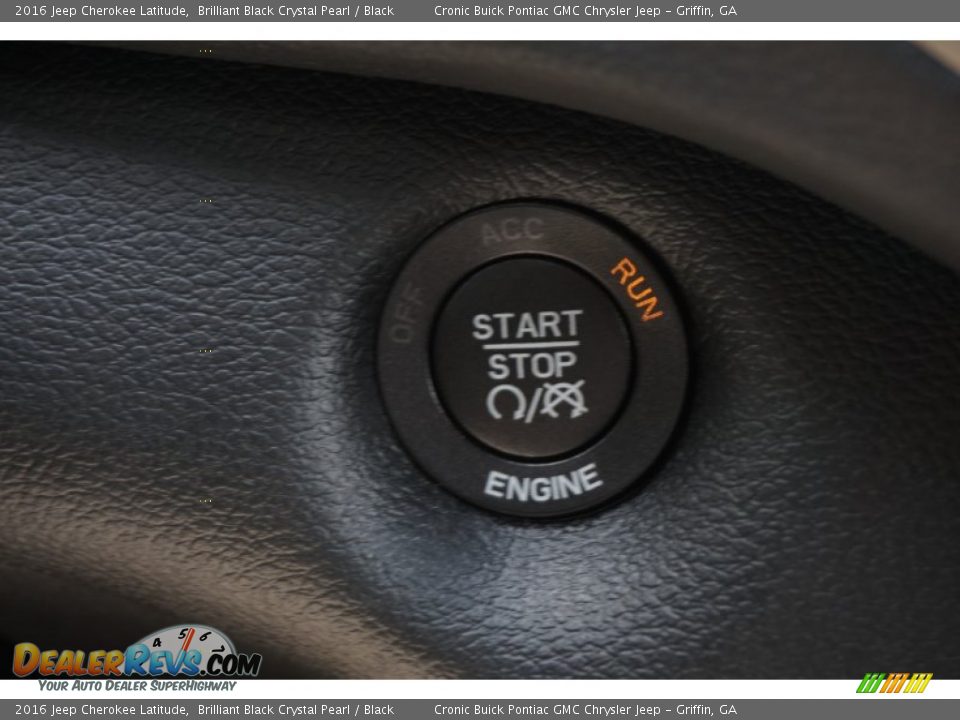 2016 Jeep Cherokee Latitude Brilliant Black Crystal Pearl / Black Photo #17