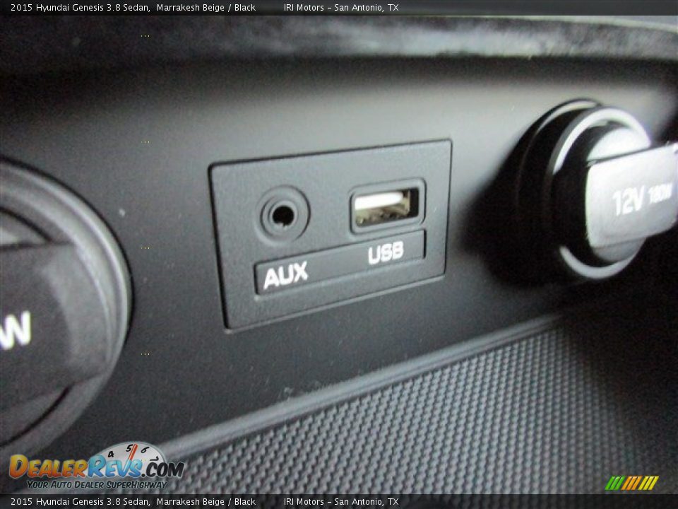 2015 Hyundai Genesis 3.8 Sedan Marrakesh Beige / Black Photo #19
