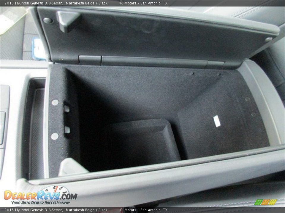 2015 Hyundai Genesis 3.8 Sedan Marrakesh Beige / Black Photo #27