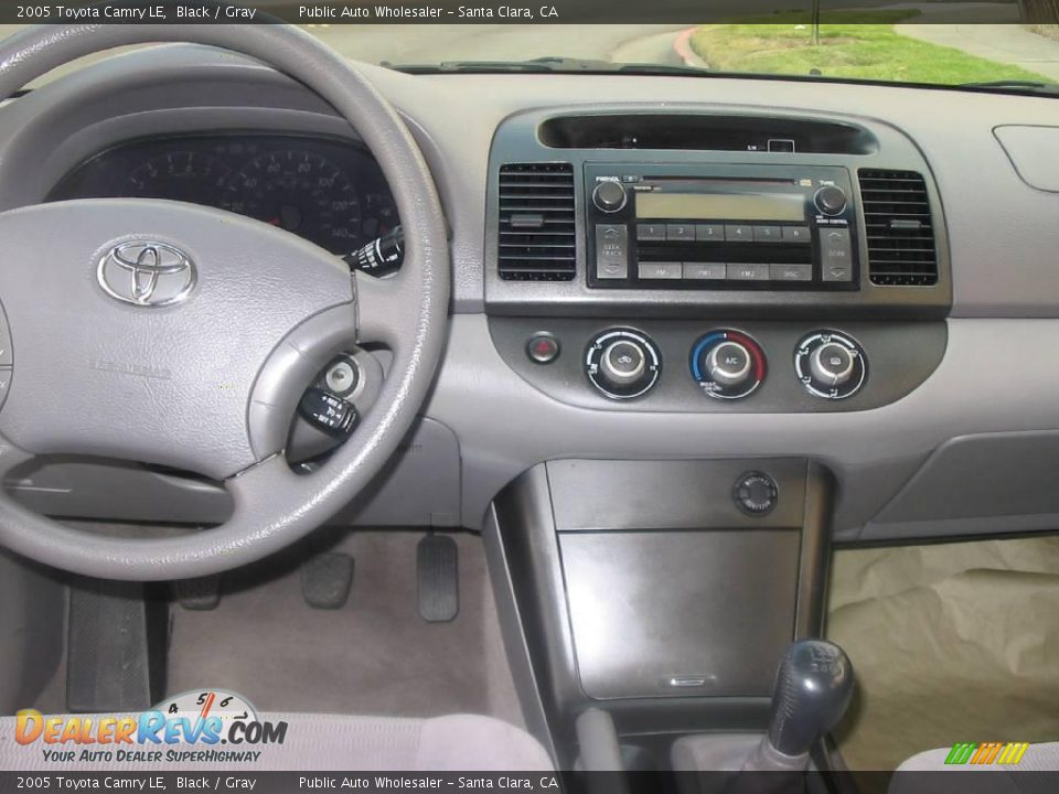 2005 Toyota Camry LE Black / Gray Photo #7