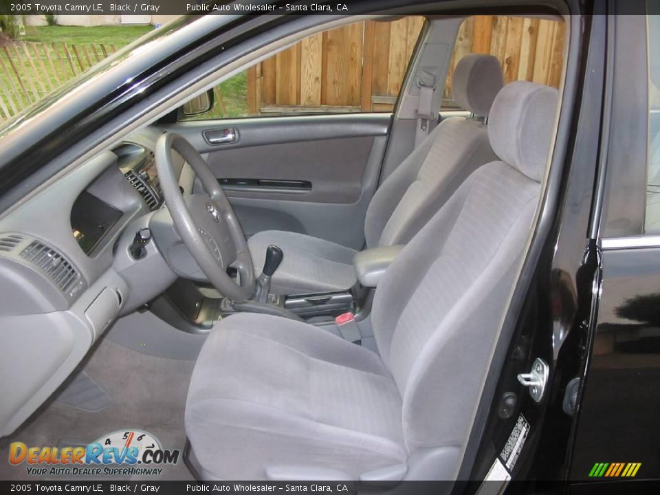 2005 Toyota Camry LE Black / Gray Photo #9