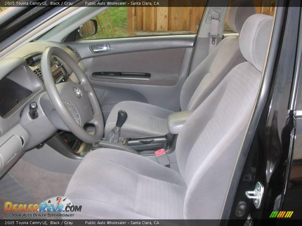 2005 Toyota Camry LE Black / Gray Photo #11