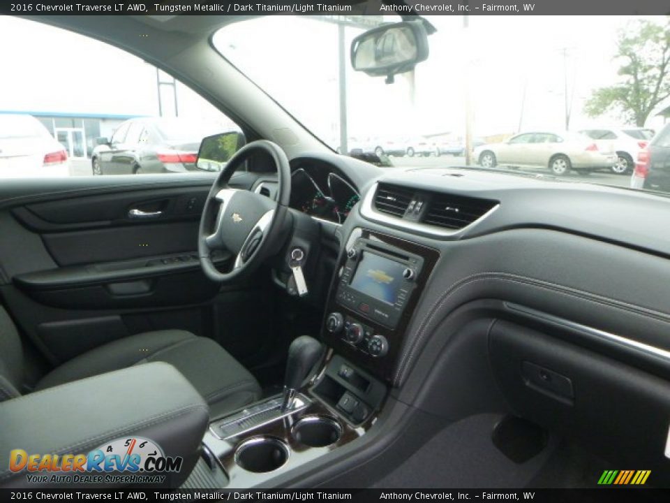 2016 Chevrolet Traverse LT AWD Tungsten Metallic / Dark Titanium/Light Titanium Photo #5