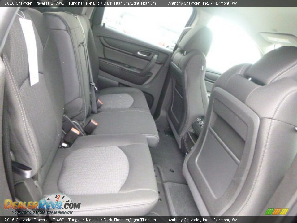 2016 Chevrolet Traverse LT AWD Tungsten Metallic / Dark Titanium/Light Titanium Photo #6