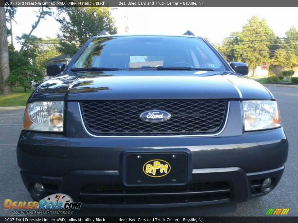 2007 Ford Freestyle Limited AWD Alloy Metallic / Black Photo #2