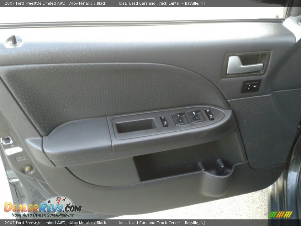 2007 Ford Freestyle Limited AWD Alloy Metallic / Black Photo #11