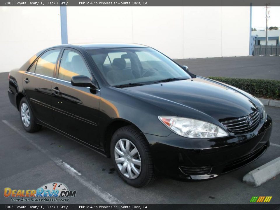 2005 Toyota Camry LE Black / Gray Photo #24