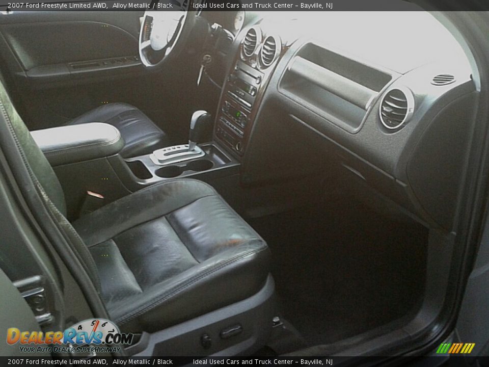2007 Ford Freestyle Limited AWD Alloy Metallic / Black Photo #23