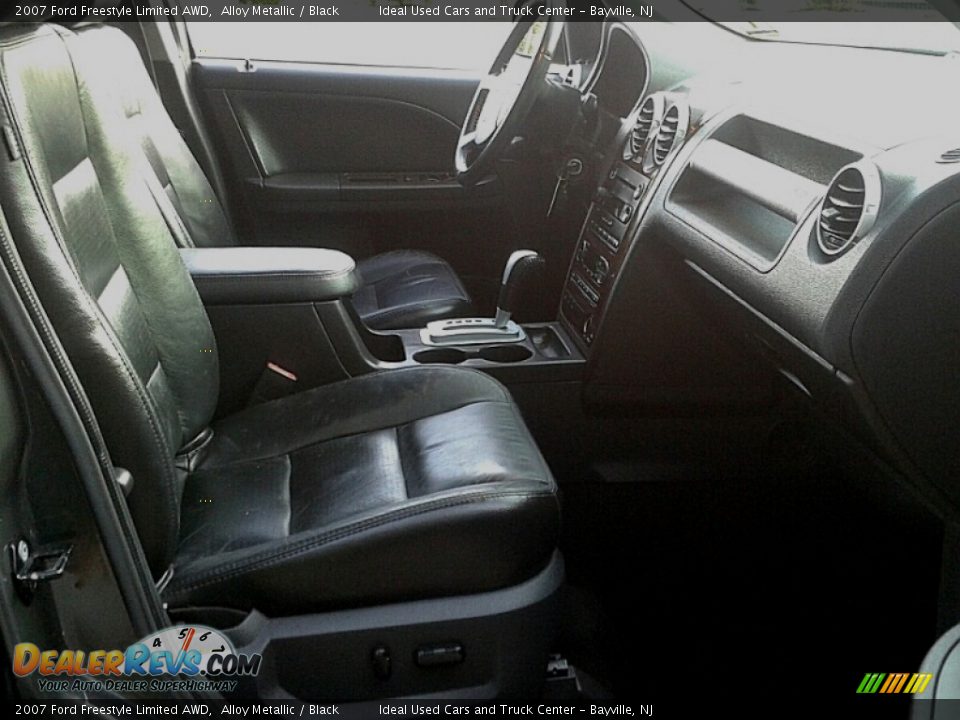 2007 Ford Freestyle Limited AWD Alloy Metallic / Black Photo #24