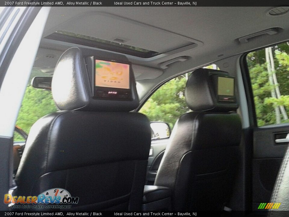 2007 Ford Freestyle Limited AWD Alloy Metallic / Black Photo #31