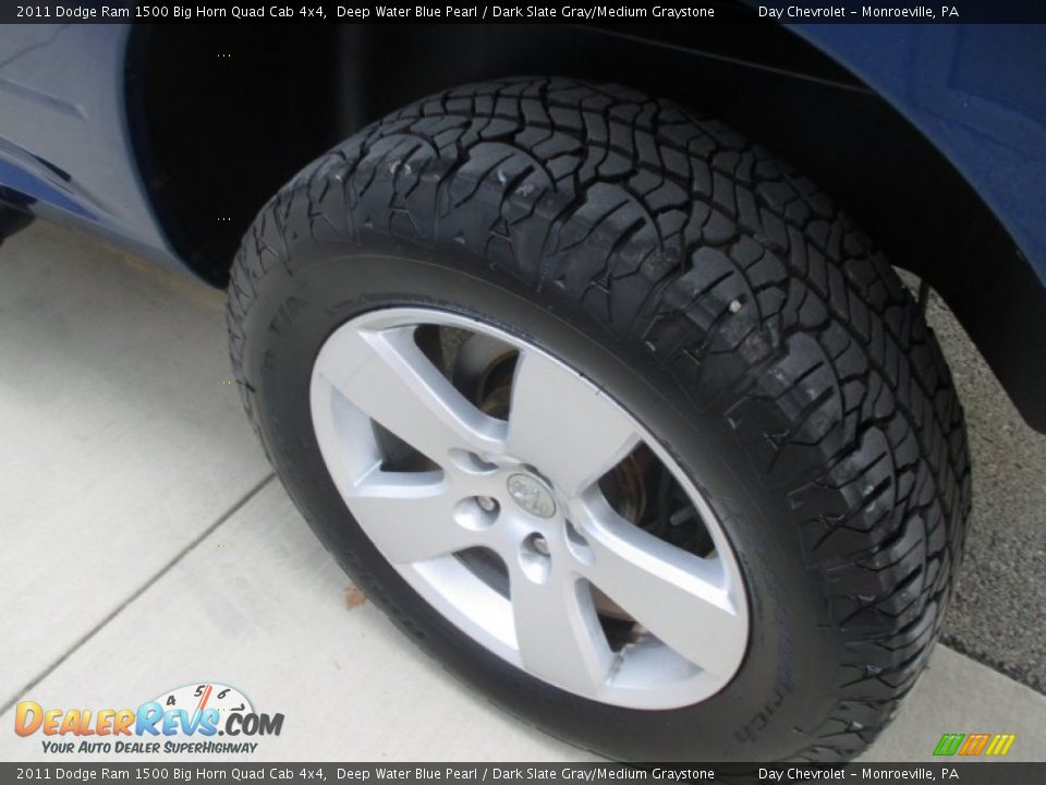 2011 Dodge Ram 1500 Big Horn Quad Cab 4x4 Deep Water Blue Pearl / Dark Slate Gray/Medium Graystone Photo #10