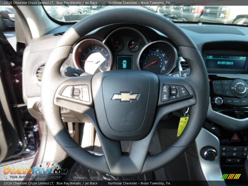 2016 Chevrolet Cruze Limited LT Blue Ray Metallic / Jet Black Photo #16