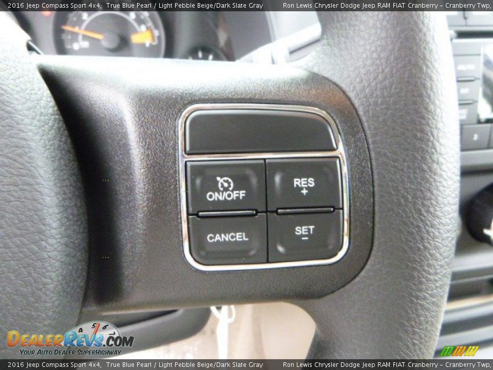 Controls of 2016 Jeep Compass Sport 4x4 Photo #18