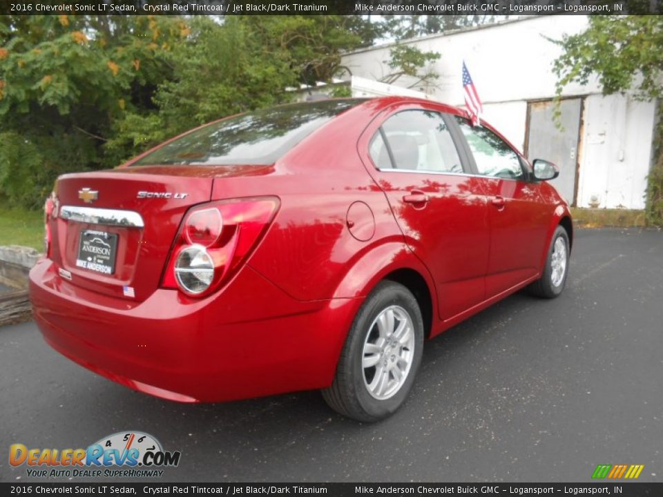 2016 Chevrolet Sonic LT Sedan Crystal Red Tintcoat / Jet Black/Dark Titanium Photo #5