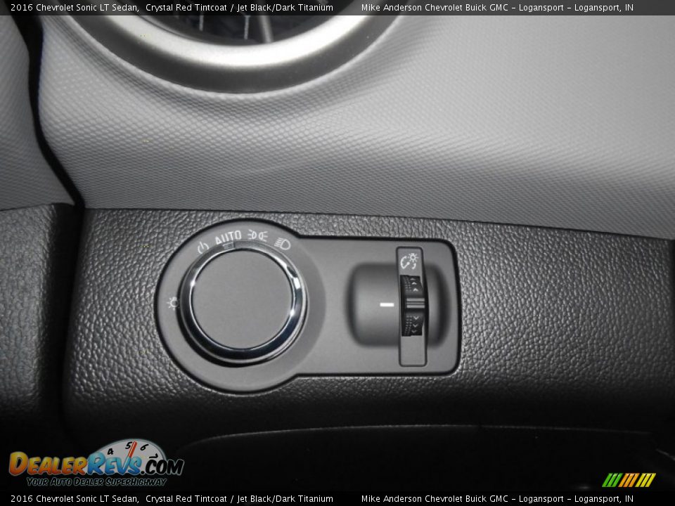 2016 Chevrolet Sonic LT Sedan Crystal Red Tintcoat / Jet Black/Dark Titanium Photo #17