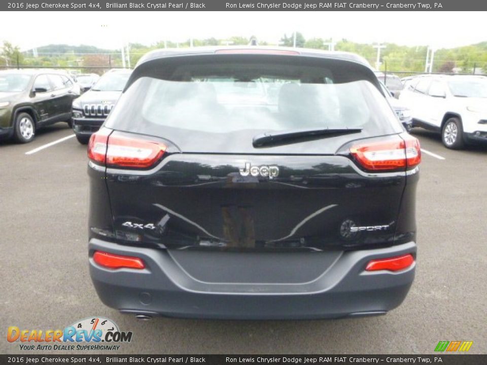 2016 Jeep Cherokee Sport 4x4 Brilliant Black Crystal Pearl / Black Photo #6