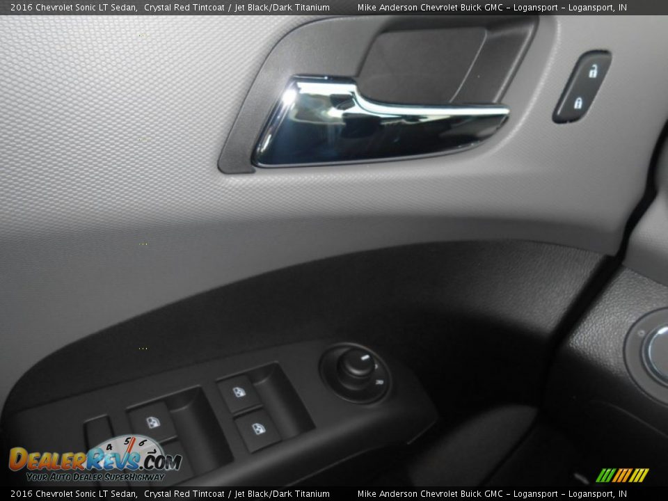 2016 Chevrolet Sonic LT Sedan Crystal Red Tintcoat / Jet Black/Dark Titanium Photo #18
