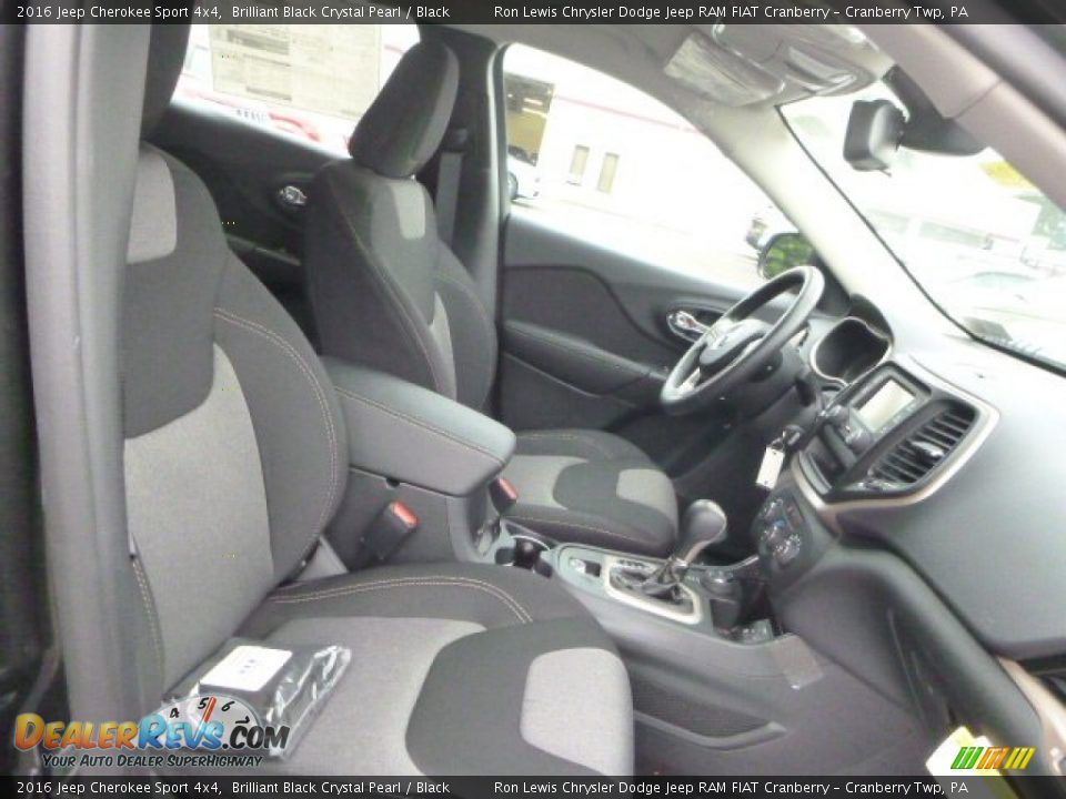2016 Jeep Cherokee Sport 4x4 Brilliant Black Crystal Pearl / Black Photo #9
