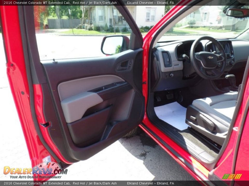 2016 Chevrolet Colorado WT Extended Cab Red Hot / Jet Black/Dark Ash Photo #12