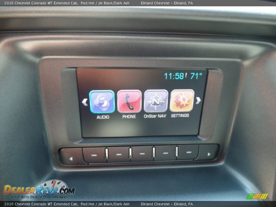 Controls of 2016 Chevrolet Colorado WT Extended Cab Photo #24