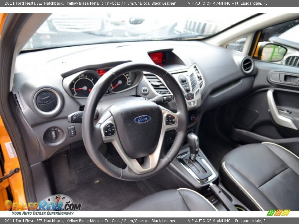 Plum/Charcoal Black Leather Interior - 2011 Ford Fiesta SES Hatchback Photo #14