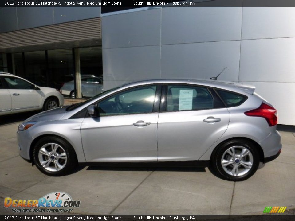 2013 Ford Focus SE Hatchback Ingot Silver / Medium Light Stone Photo #2
