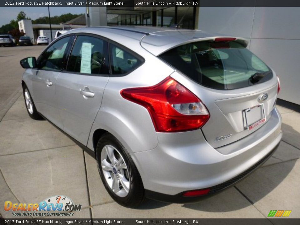 2013 Ford Focus SE Hatchback Ingot Silver / Medium Light Stone Photo #3