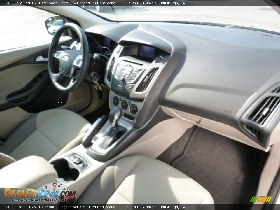 2013 Ford Focus SE Hatchback Ingot Silver / Medium Light Stone Photo #11